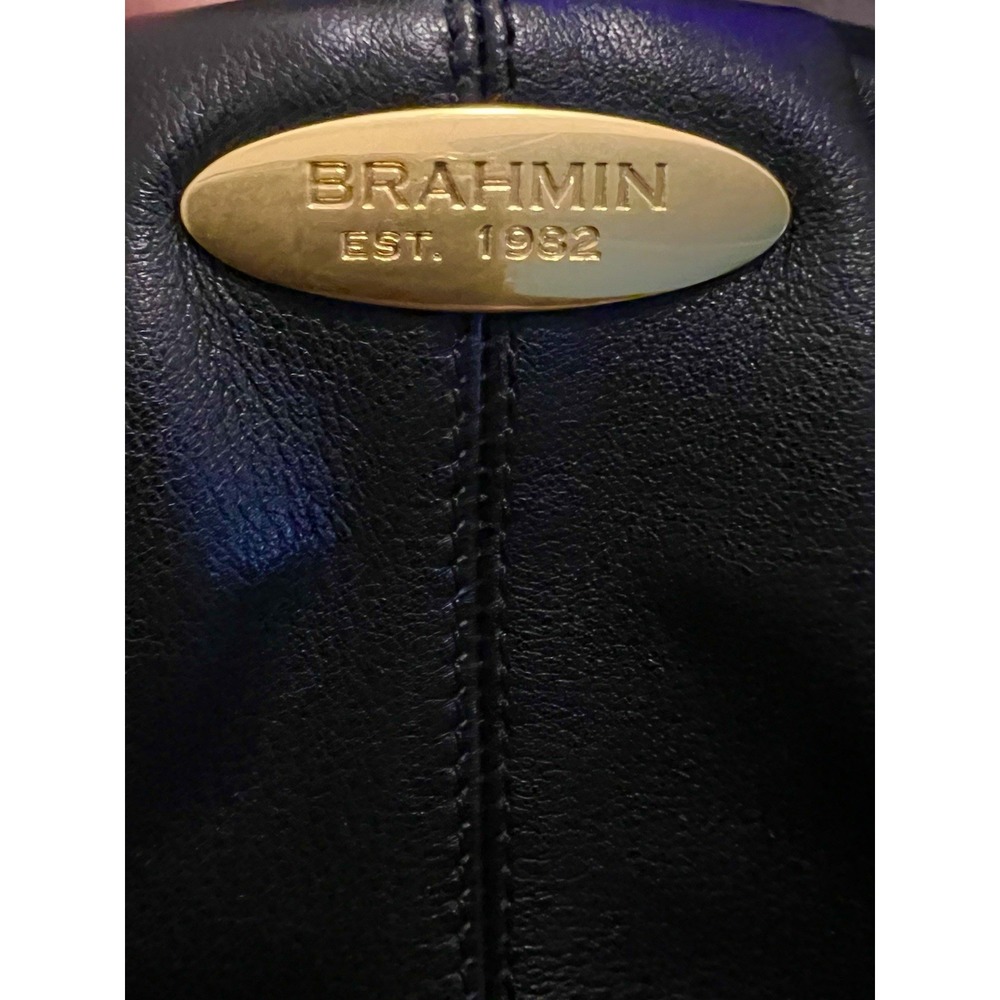 Brahmin Black Leather Shoulder Bag Crocodile Embossed Accents Gold Tone Hardware - Picture 10 of 10
